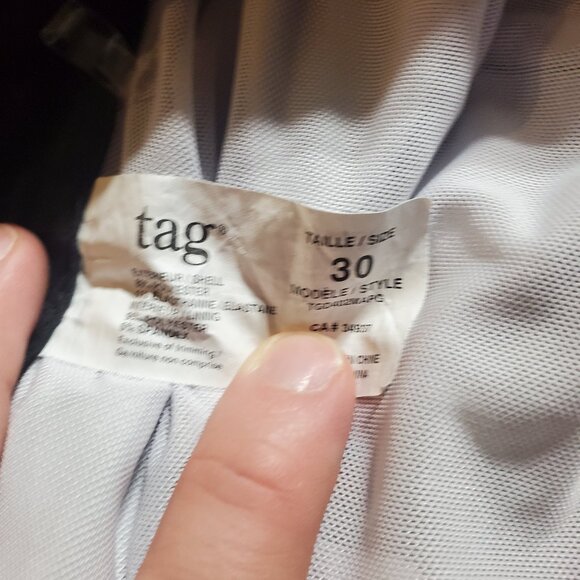 swim suit Men 30 waist brand new never wear Tag shorts black red - Picture 2 of 3